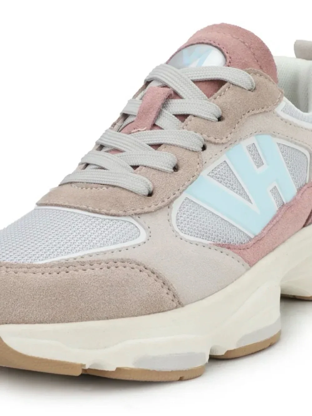 Vintage Havana Dash 8 Pink and Gray Women's Fashion Sneaker in size 6